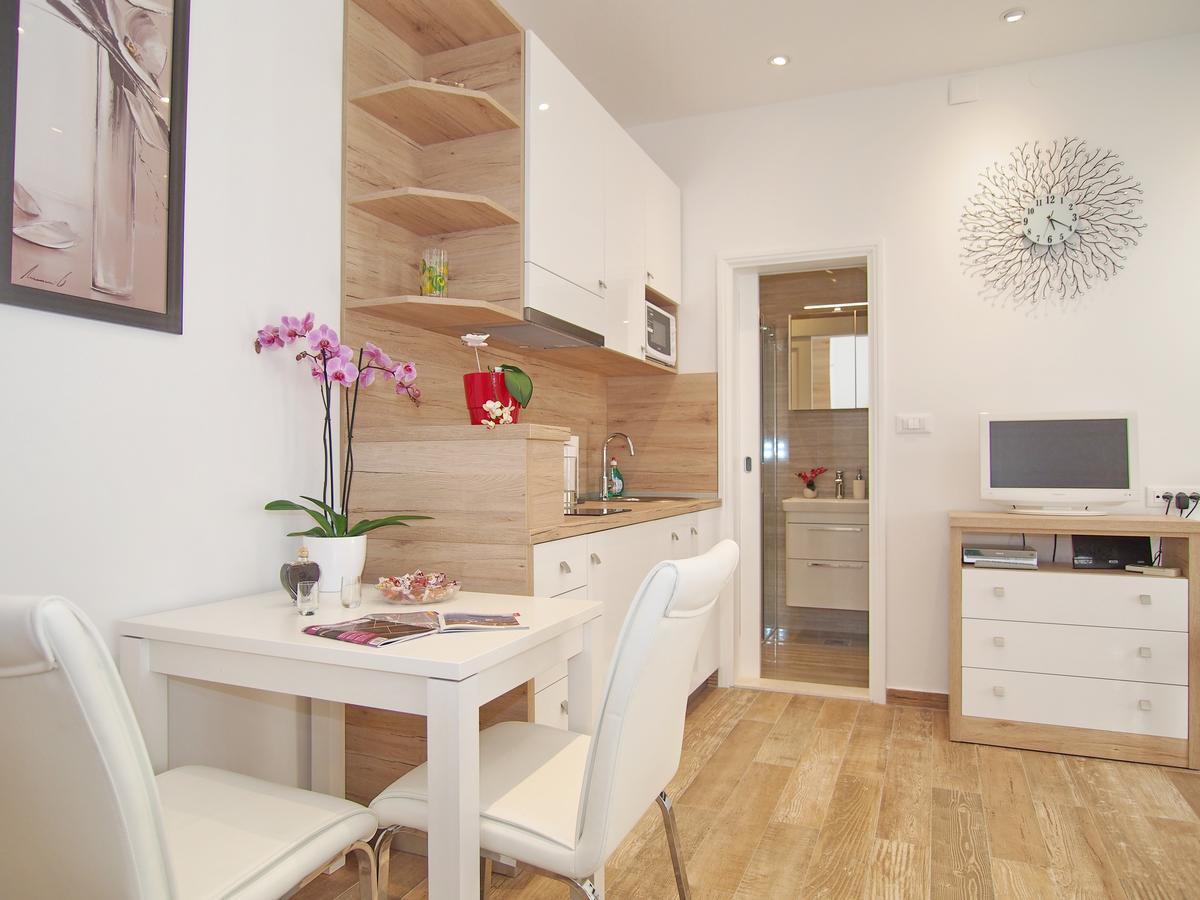 Apartment Sweet Escape